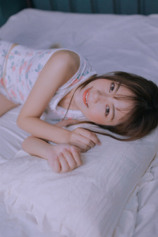 漂亮的女邻居2